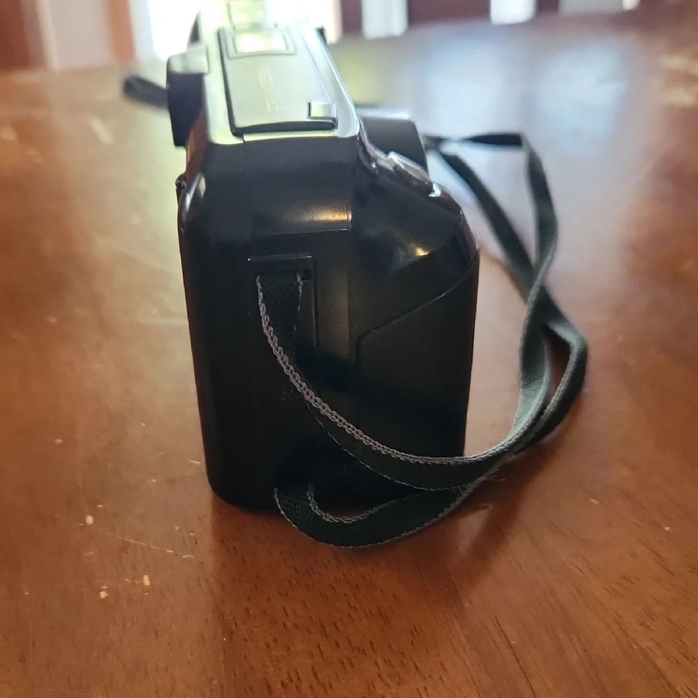 Minolta Freedom Tele Black Camera